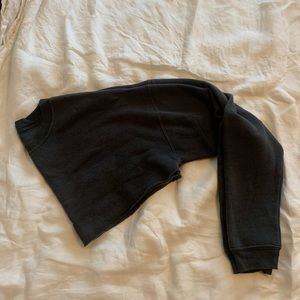 Alo Yoga Exclusive Gray Cropped Sweatshirt